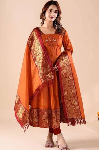 Women ethnic motifs thread work jacquard anarkali kurta