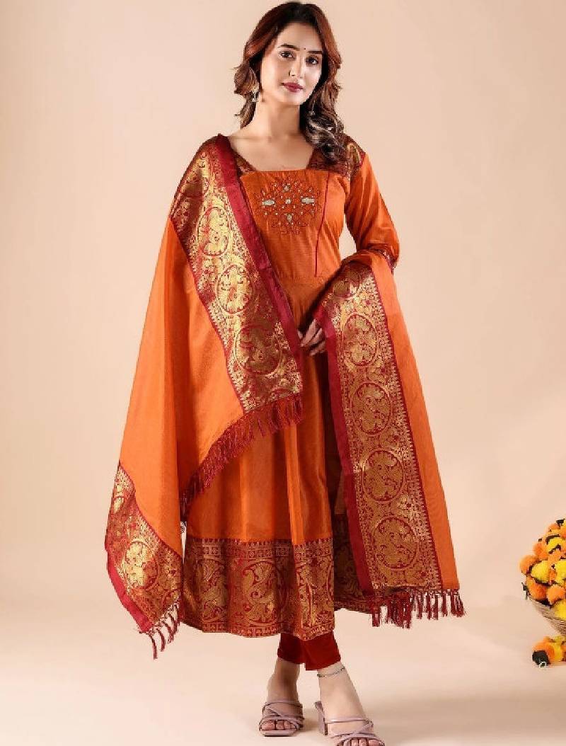 Women ethnic motifs thread work jacquard anarkali kurta