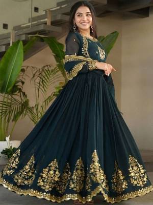 Women embellished georgette anarkali kurta 1