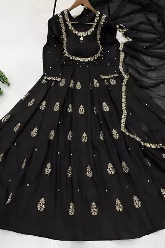 Women embellished grandeur & majestic artwork georgette anarkali kurta