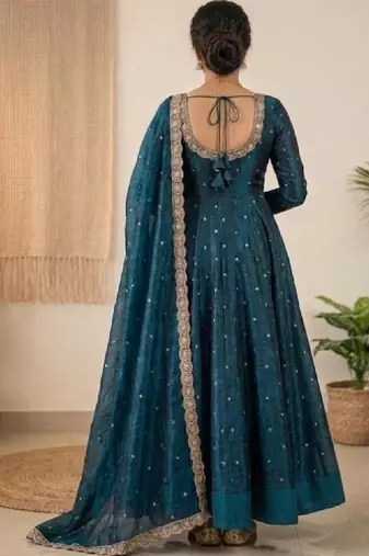 Women thread work anarkali kurta