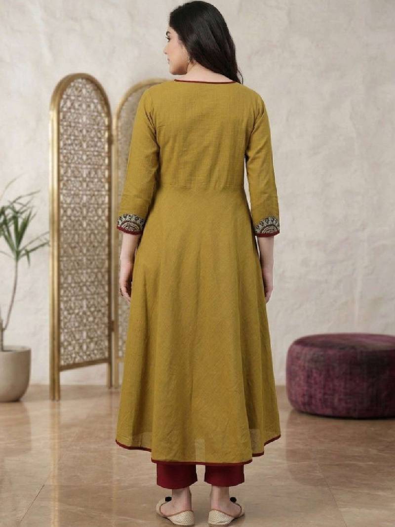 Women anarkali kurta
