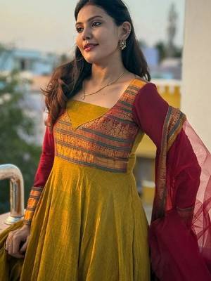 Women anarkali kurta 1