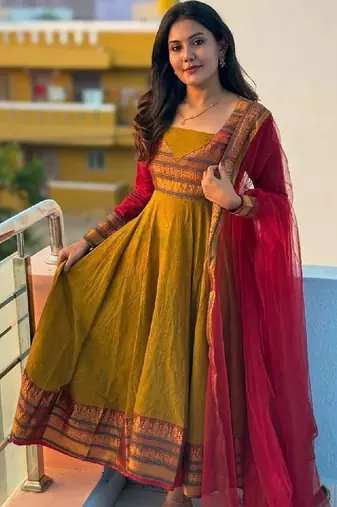 Women anarkali kurta