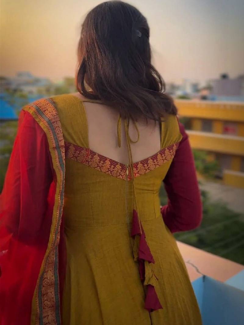 Women anarkali kurta