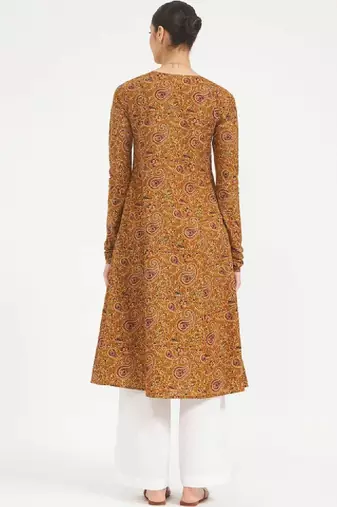 Women paisley printed thread work kurta