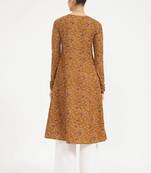 Women paisley printed thread work kurta