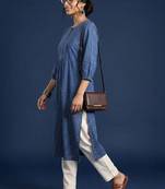 Women striped dobby kurta