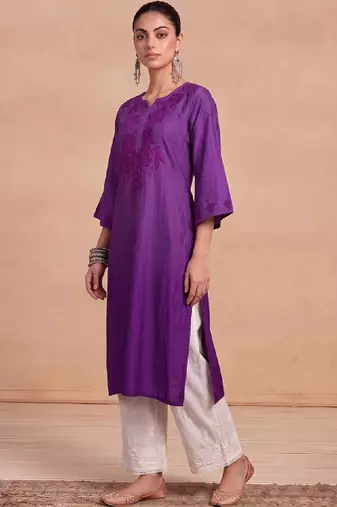 Women ethnic motifs embroidered thread work chanderi silk kurta