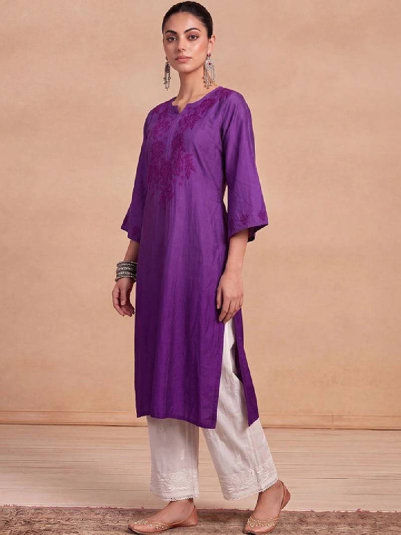 Women ethnic motifs embroidered thread work chanderi silk kurta
