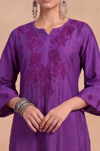 Women ethnic motifs embroidered thread work chanderi silk kurta