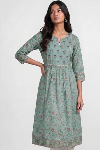 Women floral printed indie florals kurta