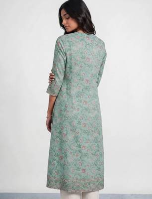 Women floral printed indie florals kurta 2
