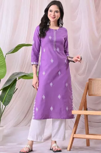 Women thread work kurta
