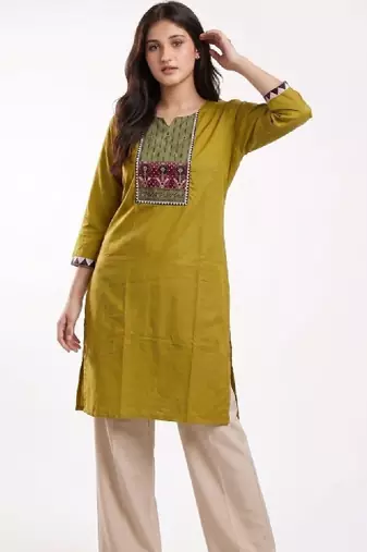 Women ethnic motifs printed mirror work kurta