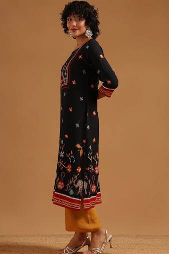 Women ethnic motifs printed indie prints kurta