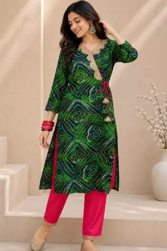 Women bandhani printed gotta patti kurta