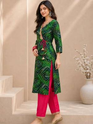 Women bandhani printed gotta patti kurta 3