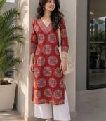 Women ethnic motifs printed kurta