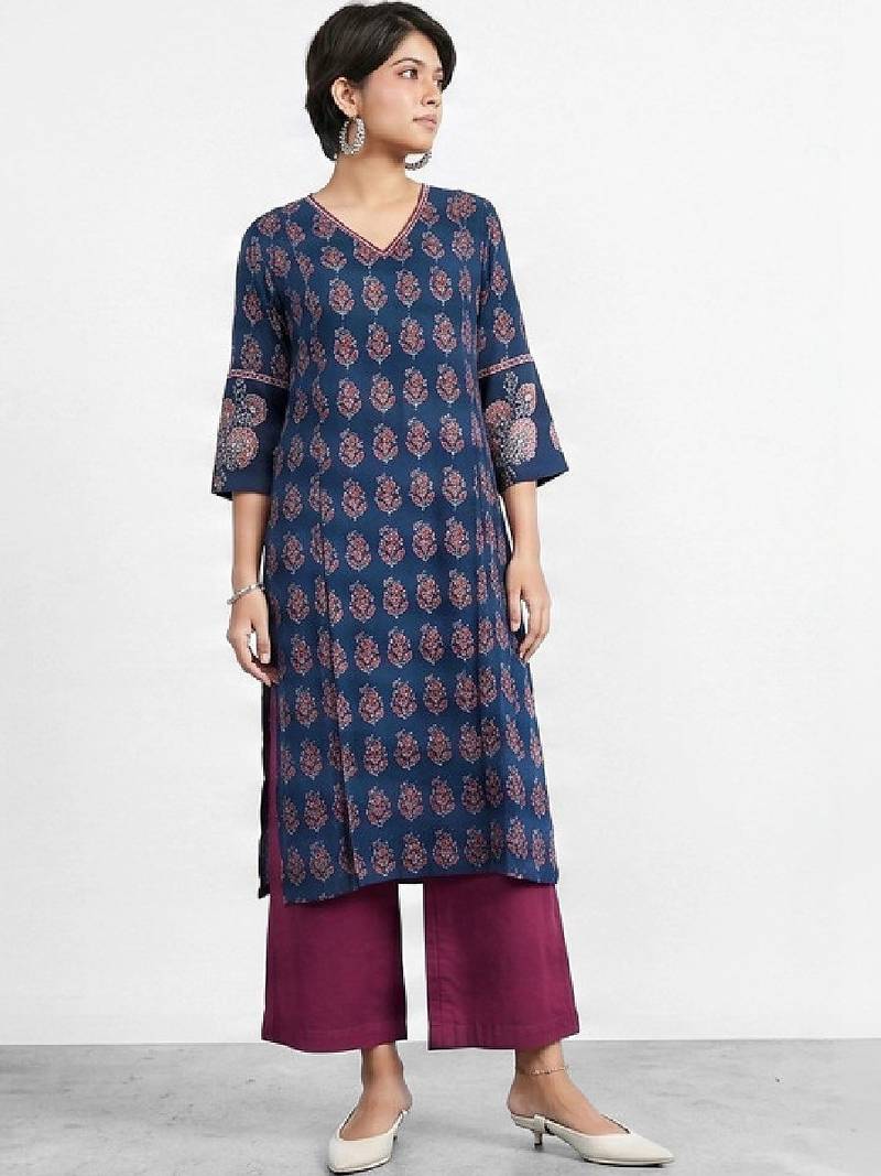 Women ethnic motifs printed indie prints kurta