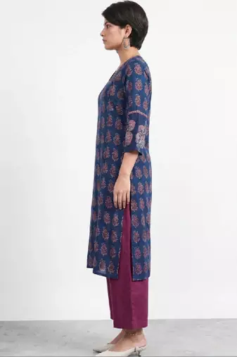 Women ethnic motifs printed indie prints kurta