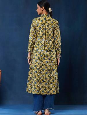 Women floral printed indie florals kurta 2
