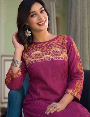 Women embroidered mirror work dobby kurta. 2