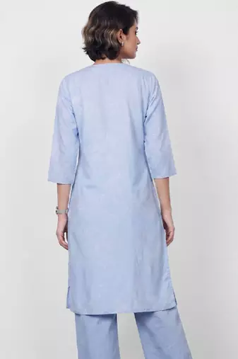 Women floral embroidered thread work floral kurta
