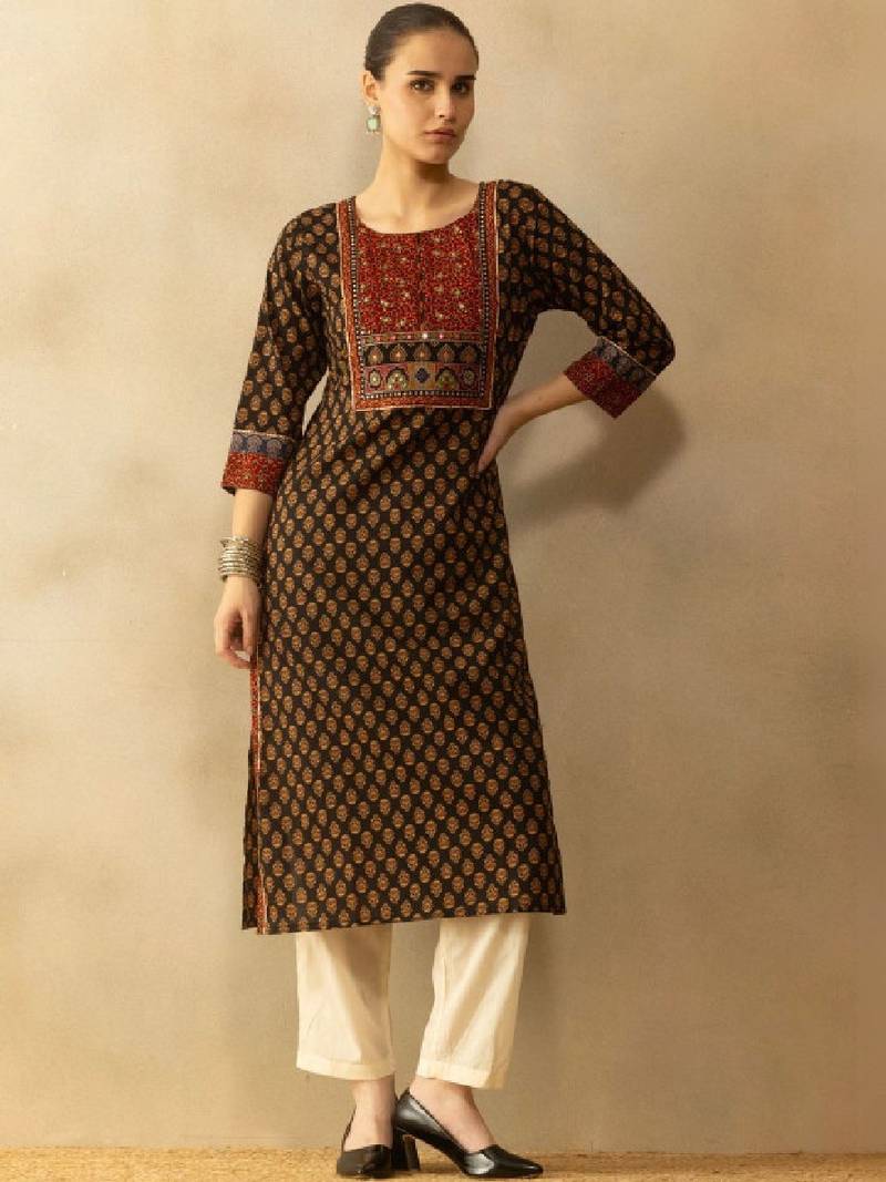 Women ethnic motifs printed mirror work indie prints kurta