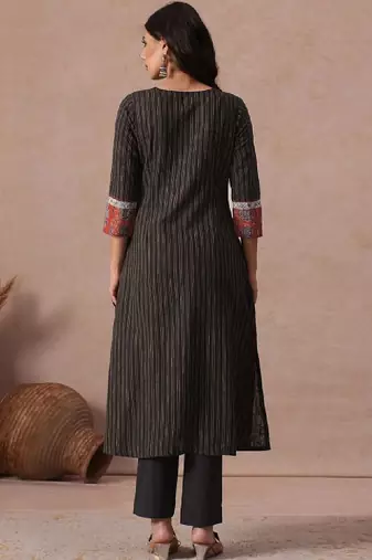 Women printed kurta