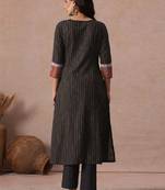 Women printed kurta
