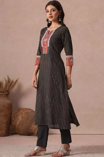 Women printed kurta