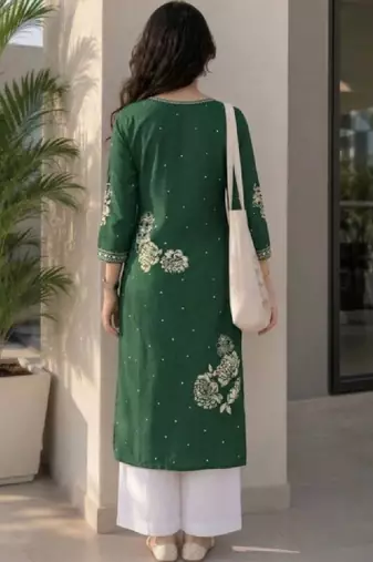 Women floral embroidered thread work floral kurta