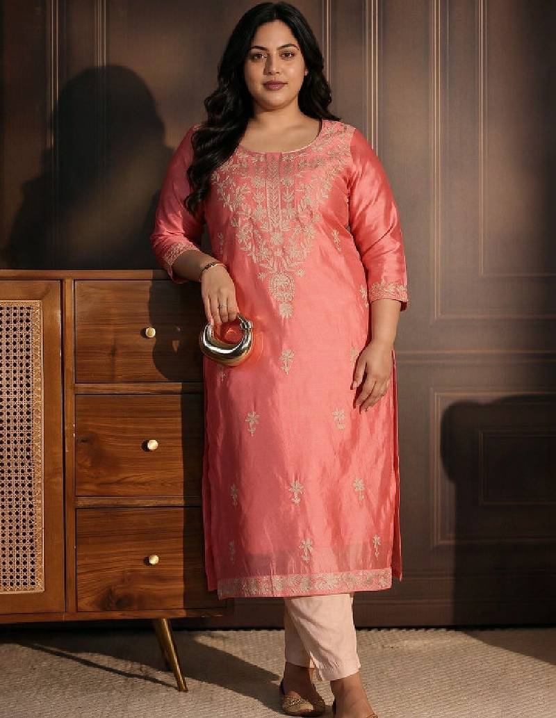 Women ethnic motifs embroidered thread work kurta