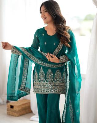 Teal green crunchy silk blend embroidered bell bottom suit 2
