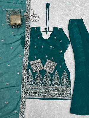Teal green crunchy silk blend embroidered bell bottom suit 4
