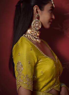 shaded yellow & sky blue dola silk blend with zari weaving party wear saree 3