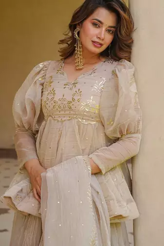 Cream crunchy silkblend foil print kurti palazzo set