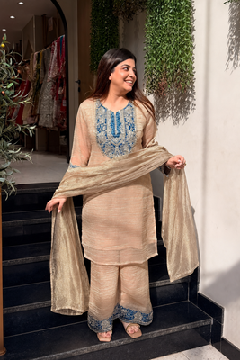 Cream crunchy silk blend embroidered long kurti pant dupatta set 4