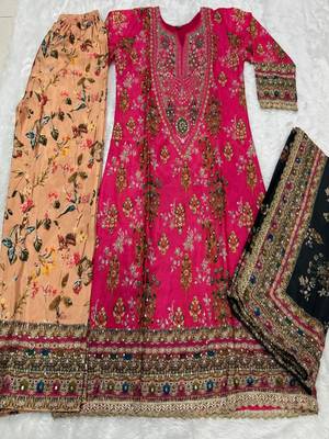 Rani pink heavy chinon silk blend digital print hand work kurta pant dupatta set 4