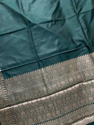 bottle green plain anchal zari border semi silk blend banarasi saree 3