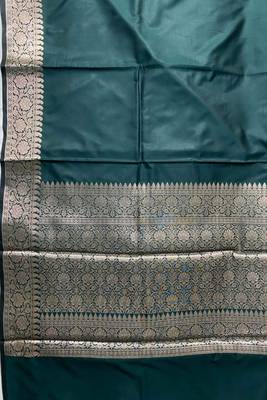 bottle green plain anchal zari border semi silk blend banarasi saree 4