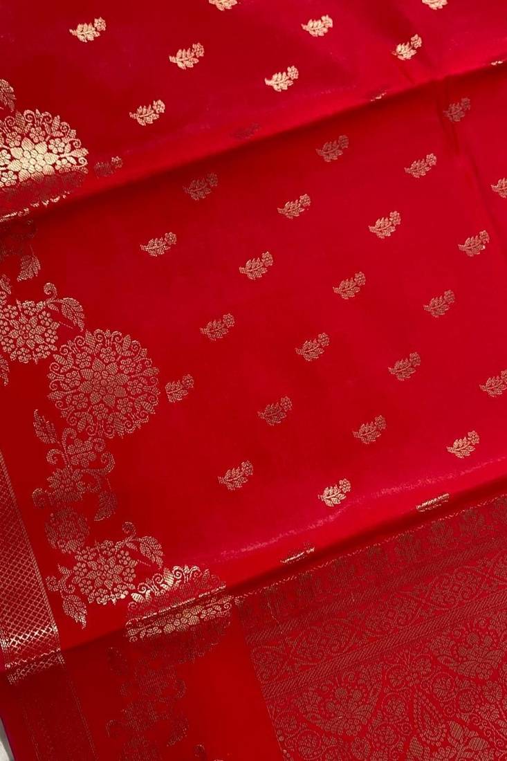 red floral zari booti semi silk blend banarasi saree