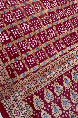 maroon bandhani work bandhej banarasi saree 3