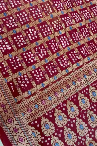 maroon bandhani work bandhej banarasi saree