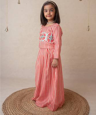 Red handwoven cotton sharara set & kurta pyjama brother sister matching combo 2