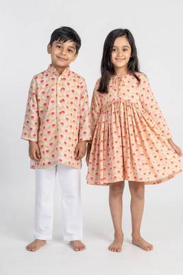 Peach printed cotton dress & kurta pant brother sister matching combo 1