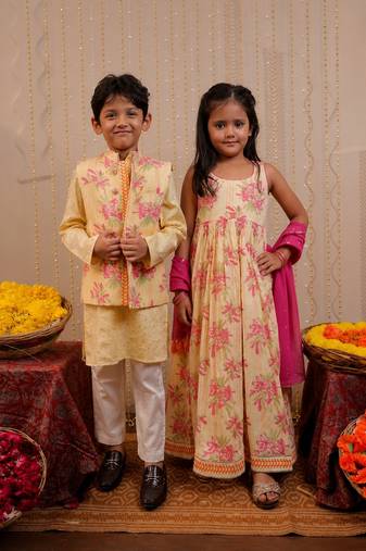 Yellow block printed crepe & cotton kurta set & kurta jacket brother sister matching combo