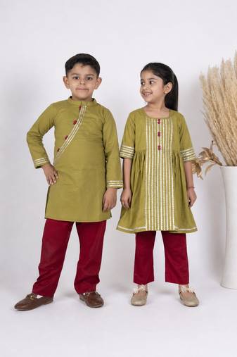 Yellow & green solid cotton kurta set & kurta pyjama brother sister matching combo