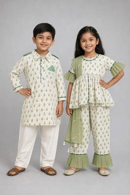 Green printed cotton silk kurta set & kurta pyjama brother sister matching combo 1